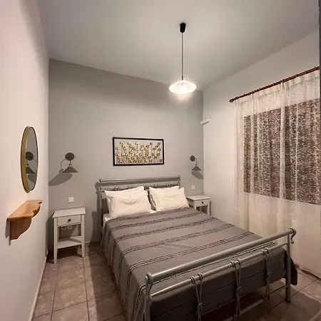 Margianou Seaview 3 & 4 דירה